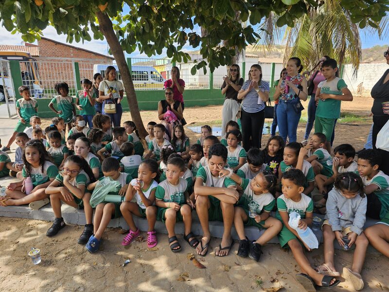 Educação de Picos retorna aulas do 2º semestre com 8.960 alunos matriculados distribuídos em 39 escolas municipais