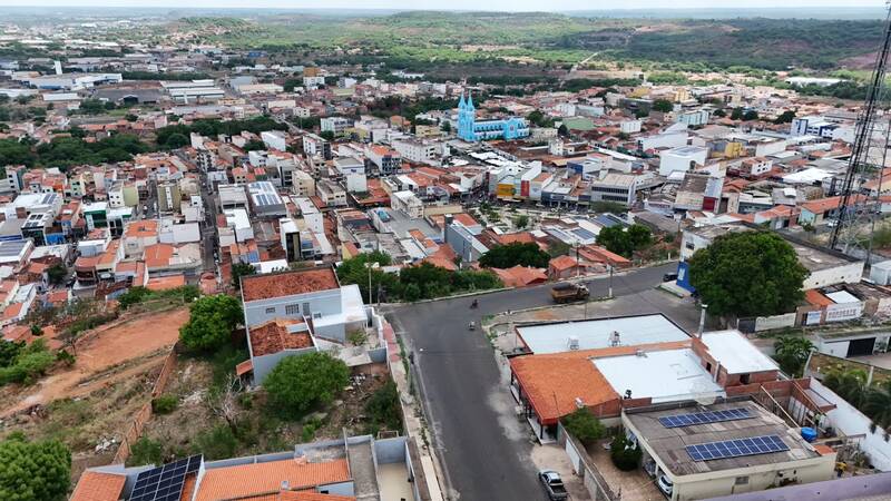 Prefeitura de Picos iniciará mapeamento aéreo da zona urbana para projeto de georreferenciamento
